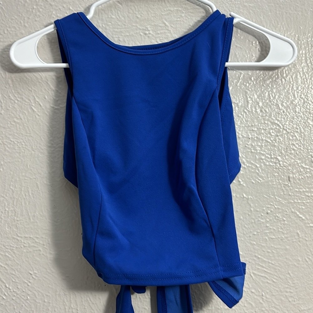Super cute crop top